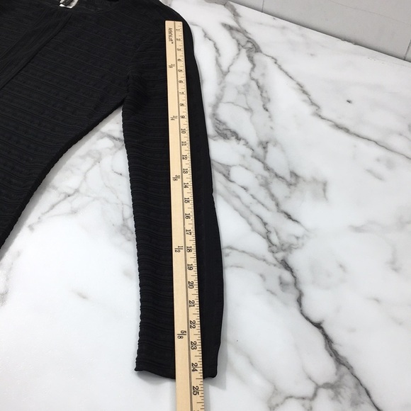 BCBG MaxAzria Black Jacquard Knit Pullover Blouse Womens Small Long Sleeve - Picture 10 of 11